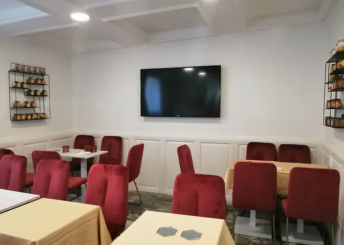 Cinquantatre Szálloda