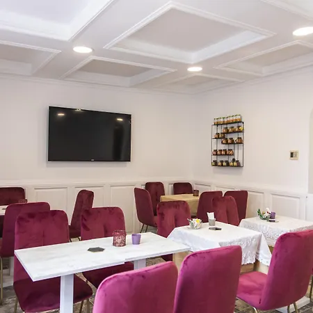 Hotel Cinquantatre Řím
