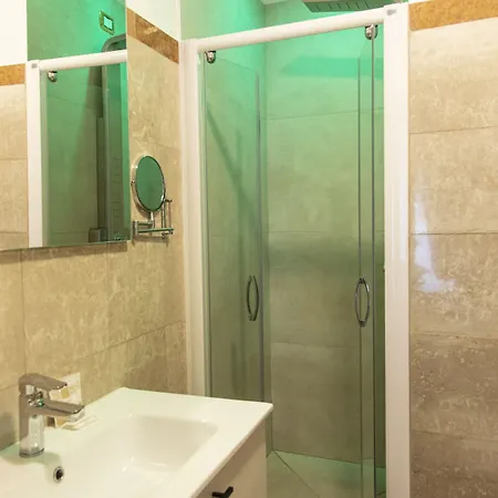 Hotel Cinquantatre 3*