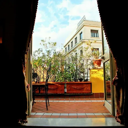 Hotel Cinquantatre Rome