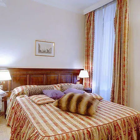 Cinquantatre 3* Rome