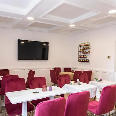 Otel Cinquantatre 3*