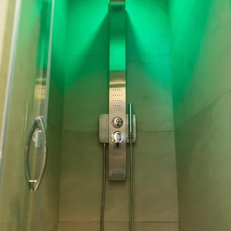 Otel Cinquantatre