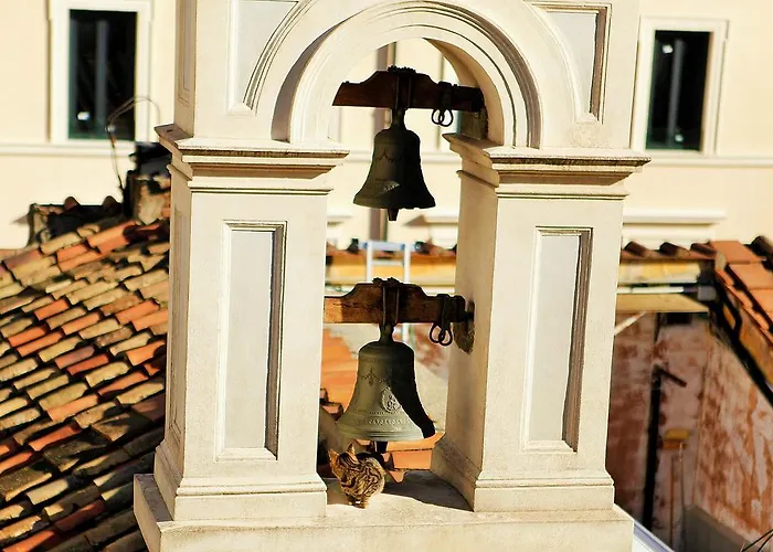 Cinquantatre 3* רומא